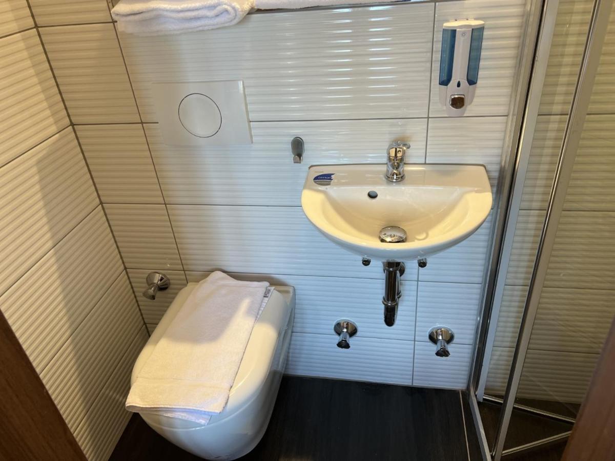Hotel Pasa Paradies Kostenlose Parkplaetze Hanau Ngoại thất bức ảnh